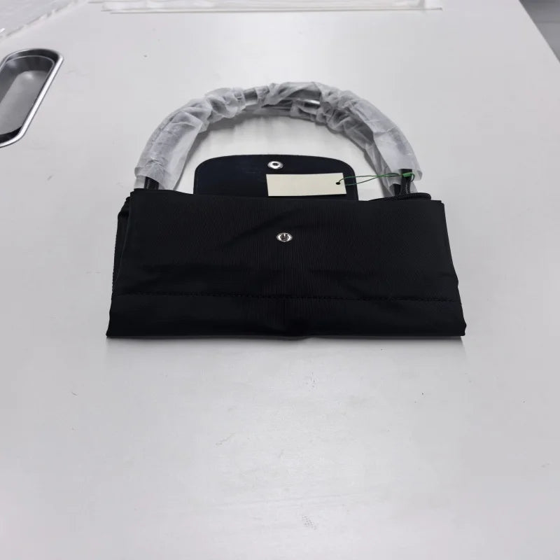 Sac hobo pliable en nylon brodé – Bandoulière femme, léger & chic
