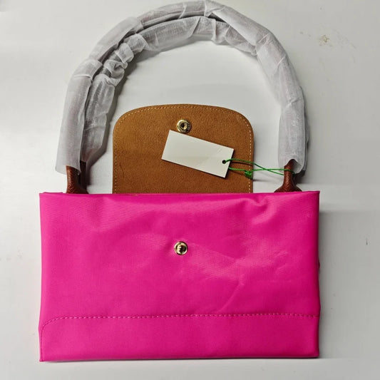 Sac hobo pliable en nylon brodé – Bandoulière femme, léger & chic