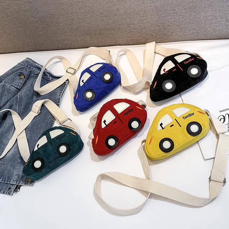 Mini Sac Bandoulière Enfant en Forme de Voiture – Mignon et Pratique