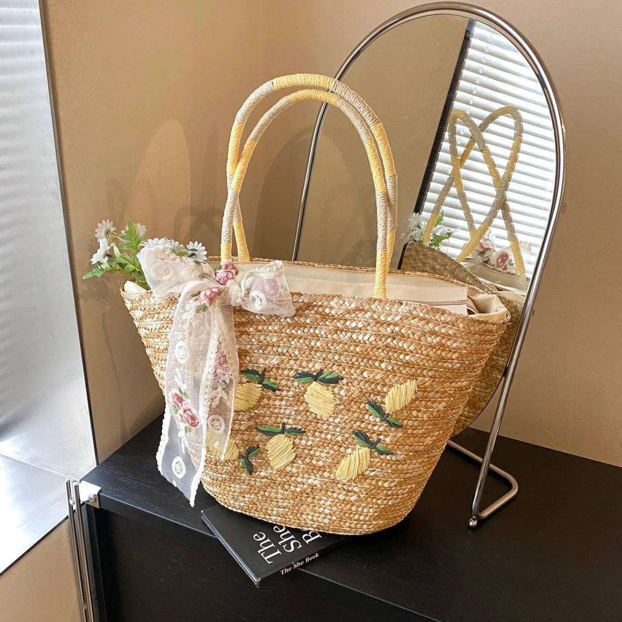 Sac de Plage en Paille Fait Main – Brodé & Bohème | Sac À Épaule Grande Capacité | Panier Rotin Été | S, M & L