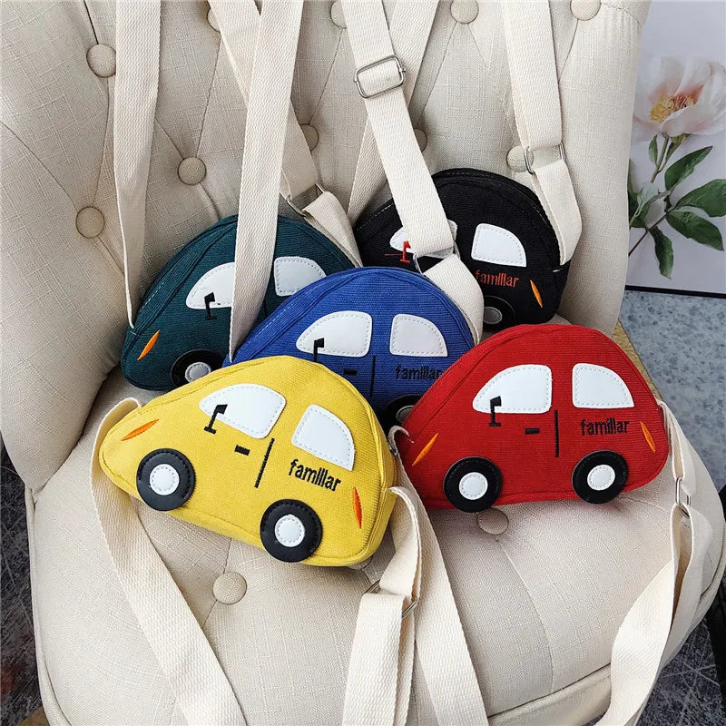 Mini Sac Bandoulière Enfant en Forme de Voiture – Mignon et Pratique